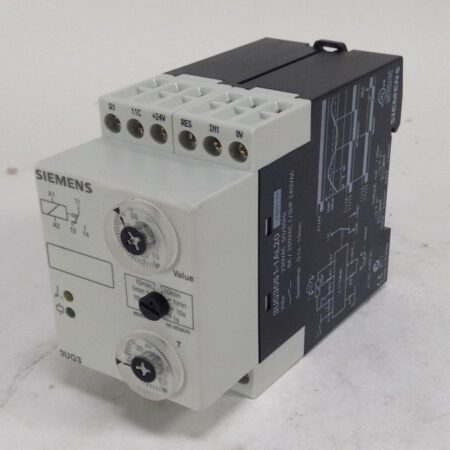 Rele temporizador Siemens 7PU0571-1BC30 SIMIREL para arranque Estrella-Triangulo. Rango de tiempo 3 a 30s. Alimentacion universal 93-245VAC / 48-250VDC. Montaje Riel DIN. Ideal para tableros de control y arranque de motores.